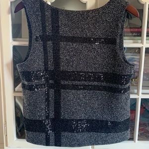 Banana Republic sleeveless herringbone top